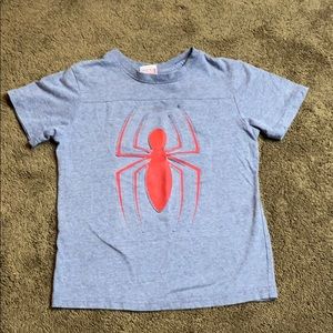 🔥Boys shirt size 6🔥